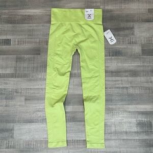 Xersion Lime Green Leggings Small Stretfh Quick Dry Seamless